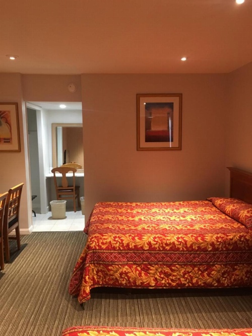 Century Inn at LAX image 8